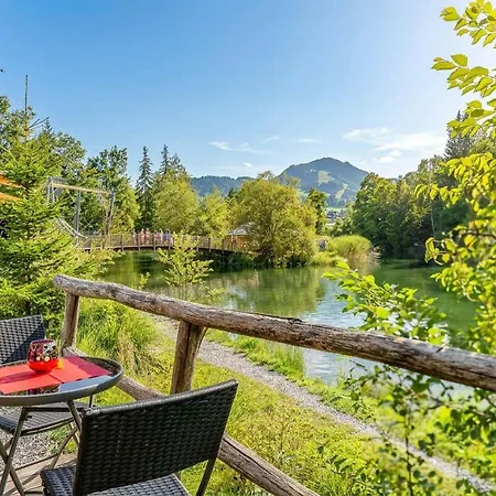 Private Mini Near Gstaad & Interlaken Holiday home